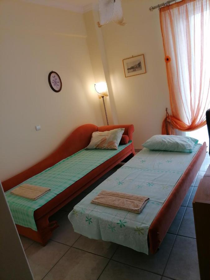 Apartment Giorgos Каламата Экстерьер фото