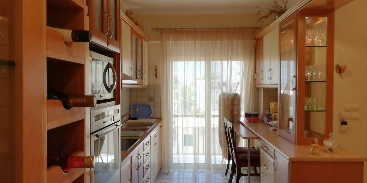 Apartment Giorgos Каламата Экстерьер фото