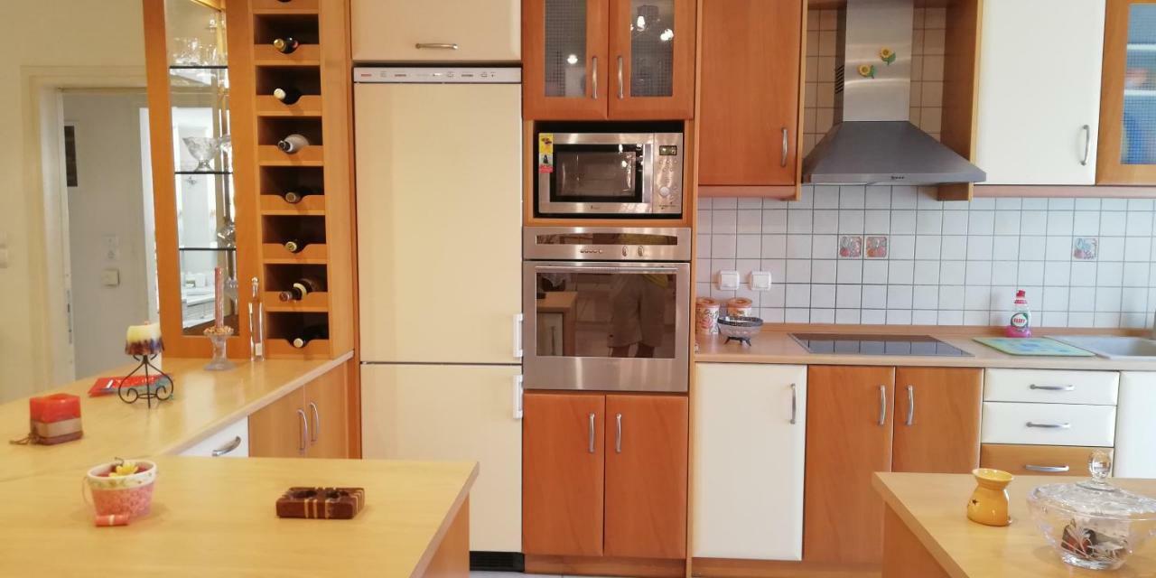 Apartment Giorgos Каламата Экстерьер фото