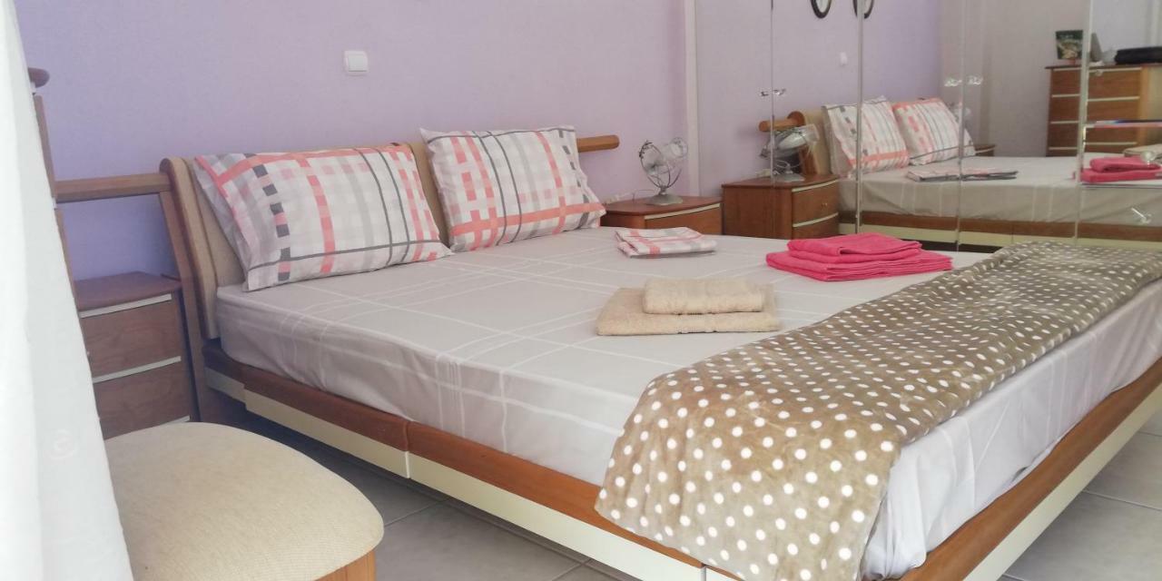 Apartment Giorgos Каламата Экстерьер фото
