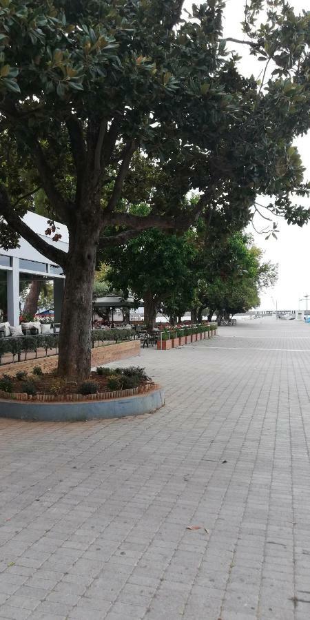 Apartment Giorgos Каламата Экстерьер фото